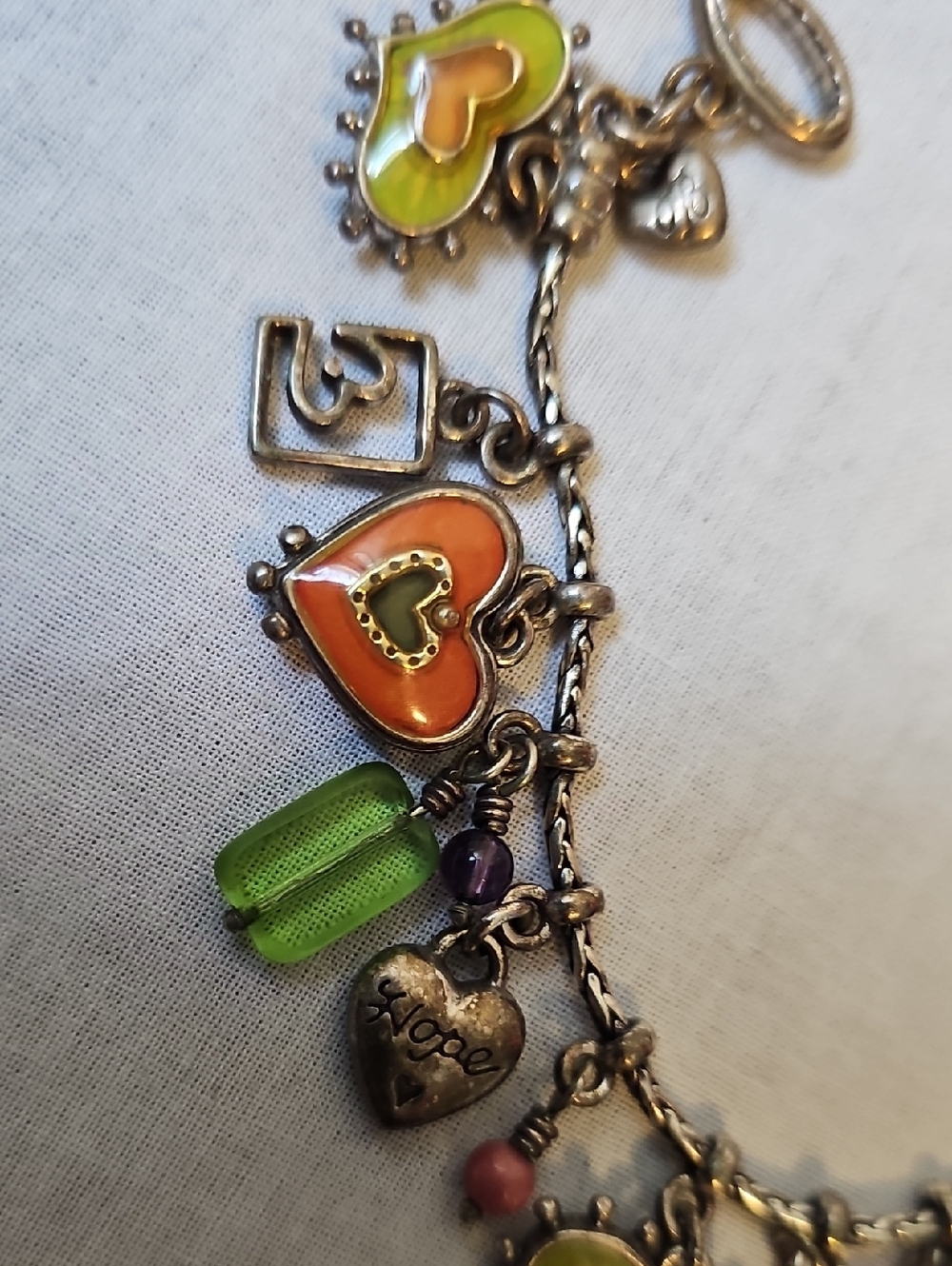 Retired Brighton Hearts Melody Charm Bracelet Portobello Enamel Hearts Toggle - Picture 13 of 13